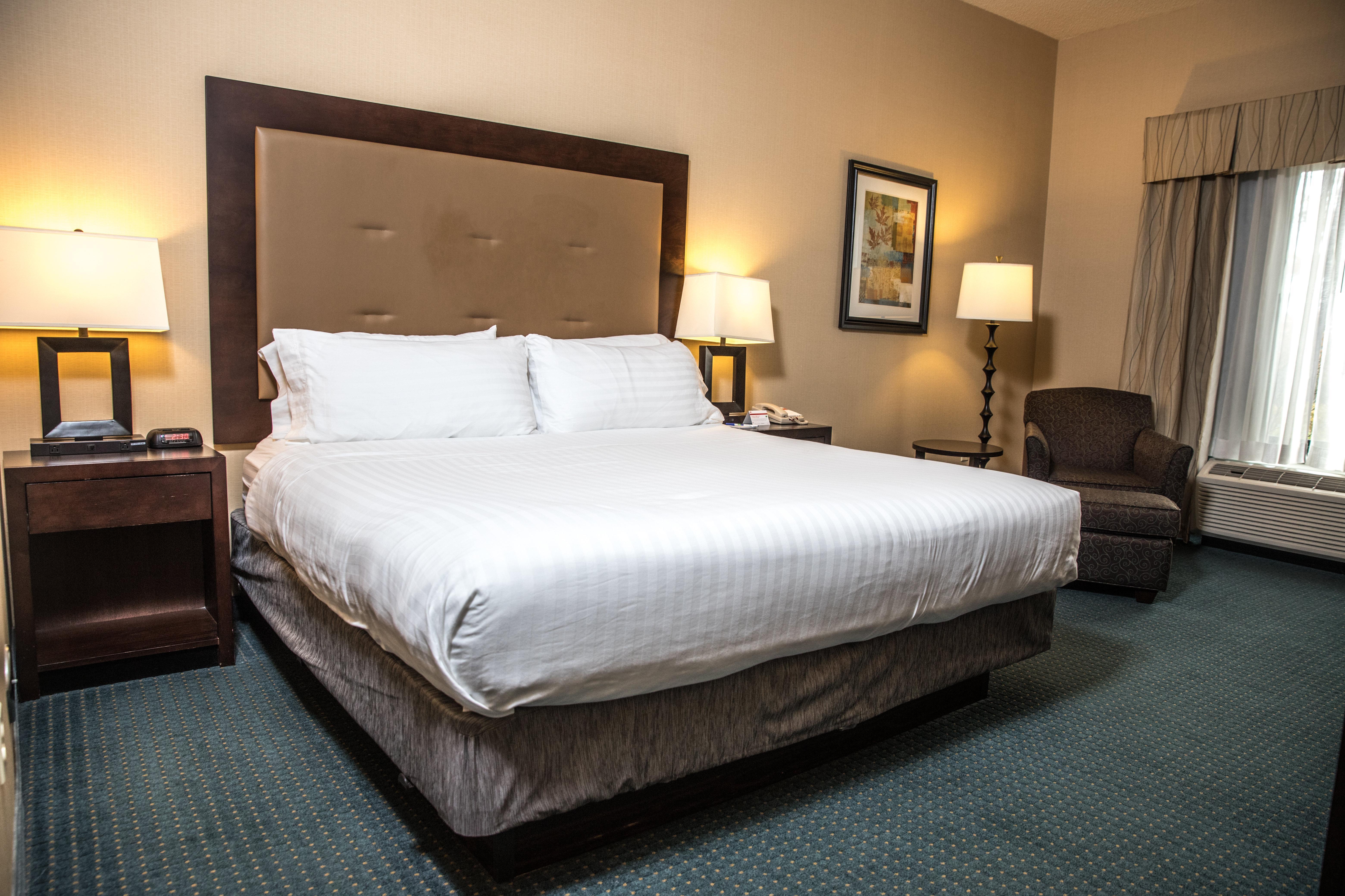 Holiday Inn Express & Suites Detroit - Novi By Ihg Экстерьер фото